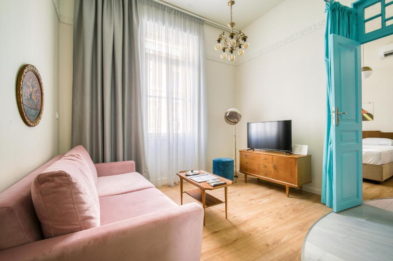 Keramos Athens Aparthotel Exterior photo