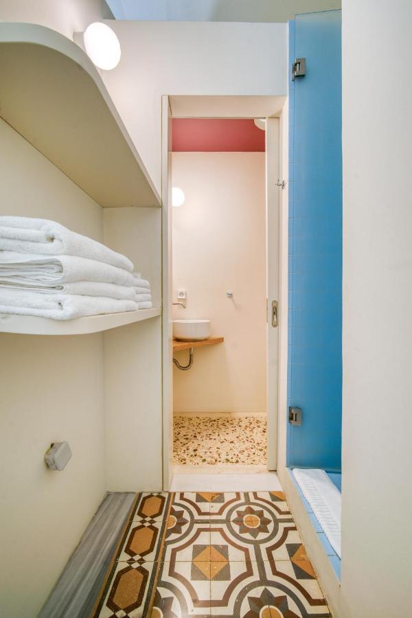Keramos Athens Aparthotel Exterior photo