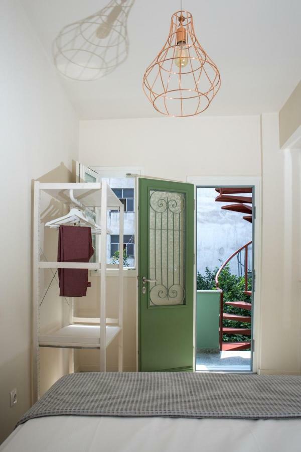 Keramos Athens Aparthotel Exterior photo